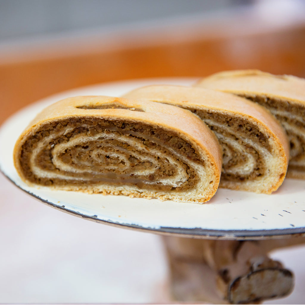 Reduced Sugar Walnut Kolachi Roll - Potica Kolache Beigli Povitica ...